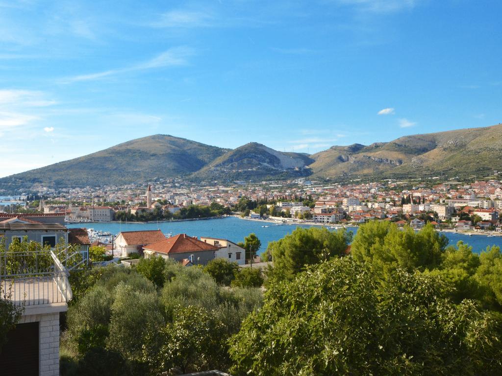Apartment Poseidon Trogir Exterior foto